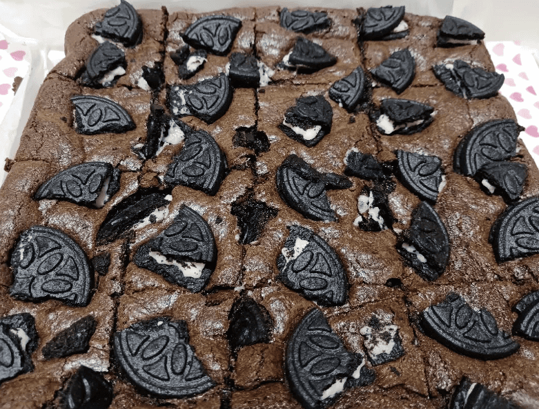 Happenbox Cookies and Brownies deals and offers