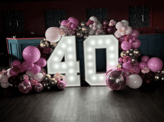 Happenbox Pink 40th Birthday Display deals and offers